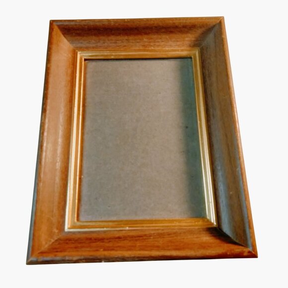 Wooden Photo Frame Gold Accent 9x7 Inches For 5x7 Photos - Picture 1 of 5